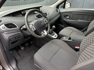 Renault Grand Scenic foto 7