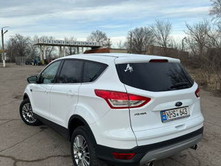 Ford Kuga foto 4