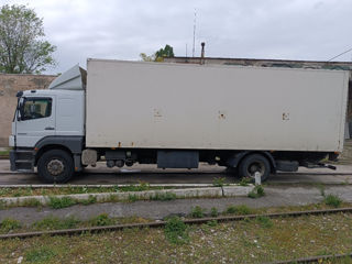 Mercedes Atego foto 5