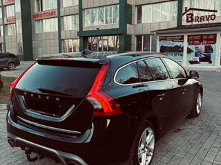 Volvo V60 foto 3