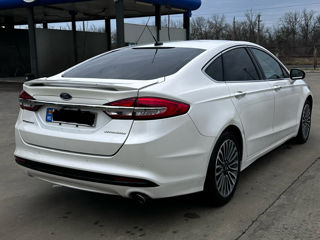 Ford Fusion foto 3