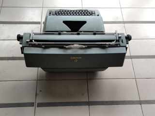 Печатная (пишущая) машинка Ятрань foto 4