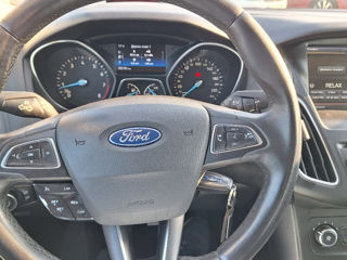 Ford Focus foto 6