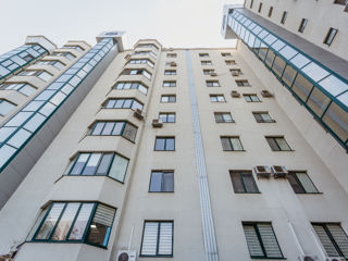Apartament cu 3 camere, 135 m², Centru, Chișinău foto 20