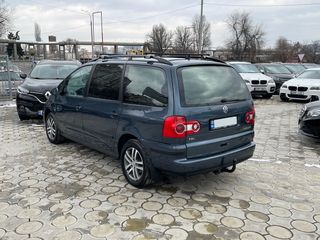 Volkswagen Sharan foto 8