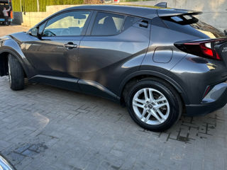 Toyota C-HR foto 5