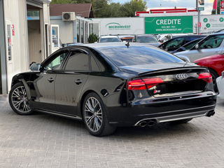 Audi S8 foto 3