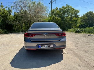 Renault Talisman foto 2