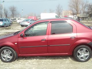 Dacia Logan foto 4