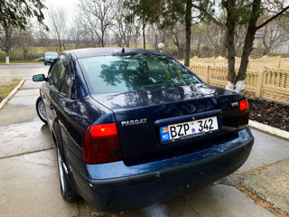 Volkswagen Passat foto 7