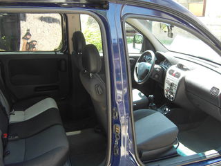 Opel Combo foto 4