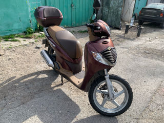 Honda SH 150i foto 4