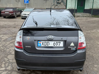 Toyota Prius foto 5