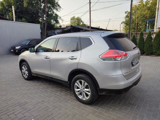 Nissan X-Trail foto 1