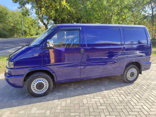 Volkswagen Transporter foto 3