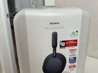 Sony WH-1000XM5