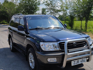 Toyota Land Cruiser foto 3