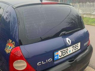 Renault Clio foto 2