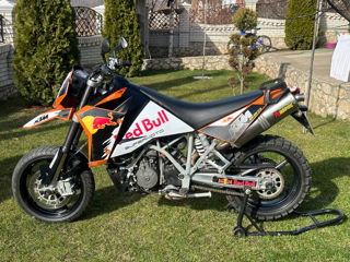 KTM 950 Super Moto