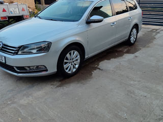 Volkswagen Passat foto 9