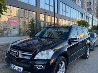 Mercedes GL-Class