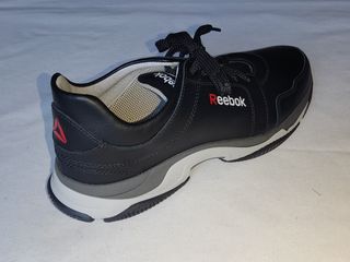 Кожаные кроссовки Reebok 42,45 p, беговые кроссовки Brooks foto 1
