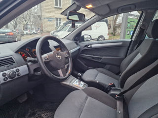 Opel Astra foto 7