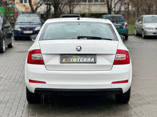 Skoda Octavia foto 5