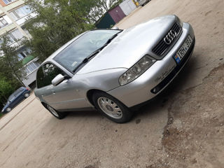 Audi A4 foto 3