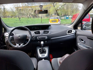 Renault Grand Scenic foto 3