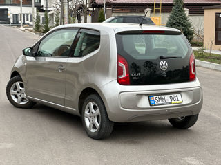 Volkswagen up! foto 4