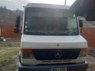 Mercedes Vario 614 foto 3