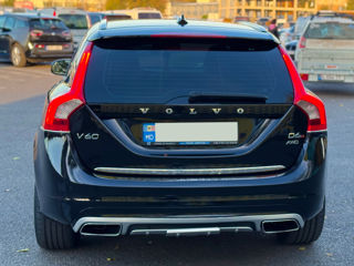 Volvo V60 foto 6