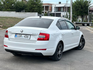 Skoda Octavia foto 5