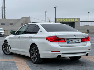 BMW 5 Series foto 7