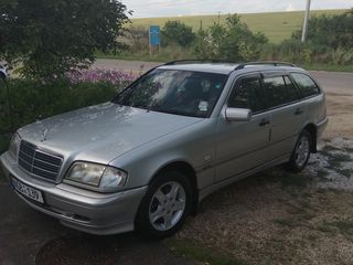 Mercedes C Class foto 5