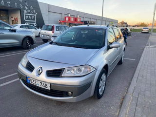 Renault Megane foto 3