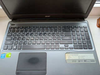 Acer Aspire E1-530G foto 2