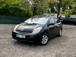 Toyota Prius foto 2