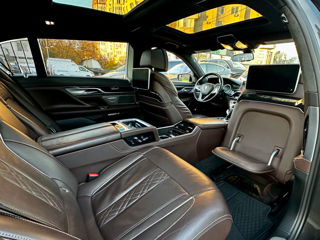 BMW 7 Series foto 5