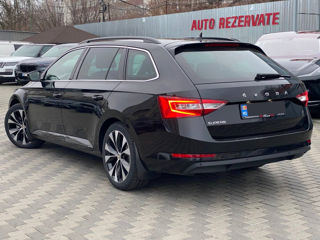 Skoda Superb foto 5