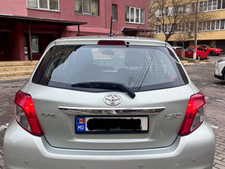 Toyota Yaris foto 4