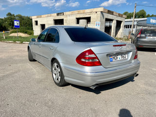 Mercedes E-Class foto 4