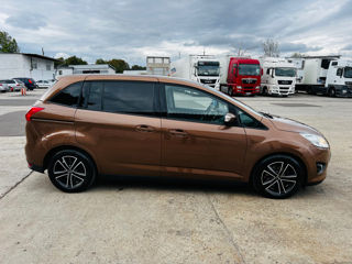 Ford Grand C-MAX foto 3