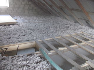 Izolatii eco -termo-fono-izolare la tavan, pod, mansarda, acoperis, podele, garaj, atelier, s.a foto 4