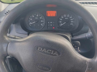 Dacia Logan foto 5