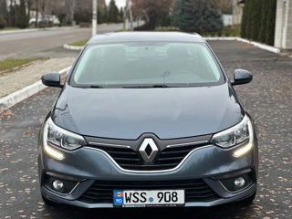 Renault Megane foto 2