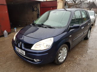 Renault Scenic foto 2