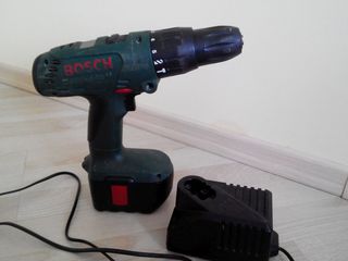 Шуруповерт дрель молоток Bosch  24 V