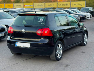 Volkswagen Golf foto 4